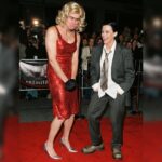 Jim carrey and jennifer mccarthy switch clothes